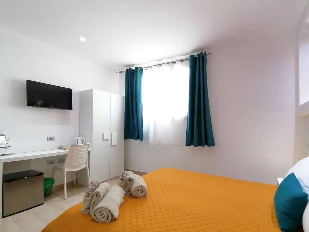 Charme Suite B&B Experience Santa Teresa Gallura Buitenkant foto