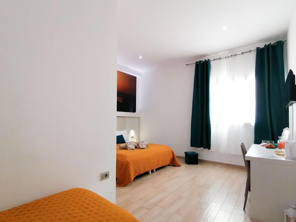 Charme Suite B&B Experience Santa Teresa Gallura Buitenkant foto